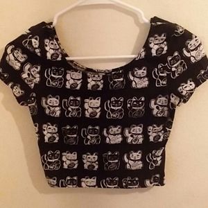 Lucky cat H&M crop top